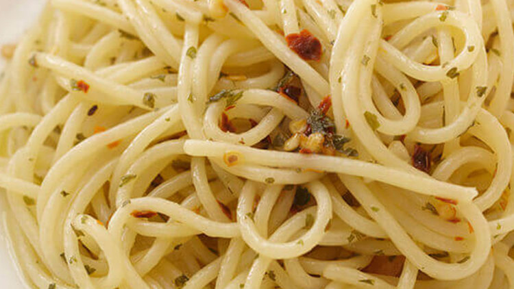 アーリオオーリオペペロンチーノのスパゲッティーニ
